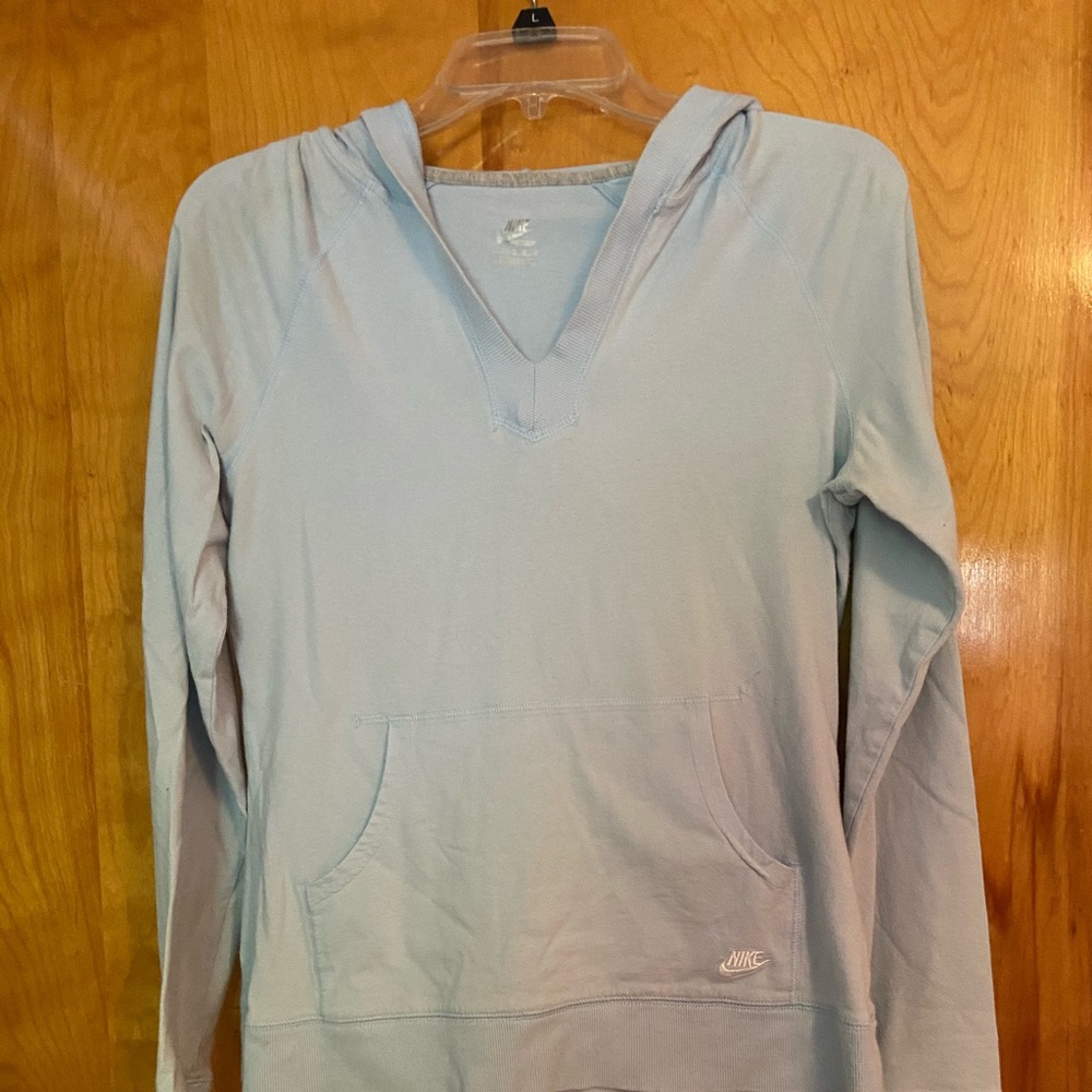 Nike hoodie tee shirt